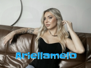 ariellamelo Enculee