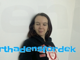 Earthadensfordek
