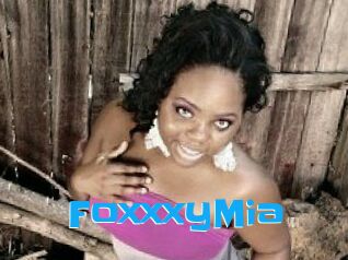 FoxxxyMia