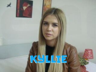 KYLLIE_