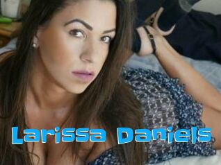 Larissa_Daniels