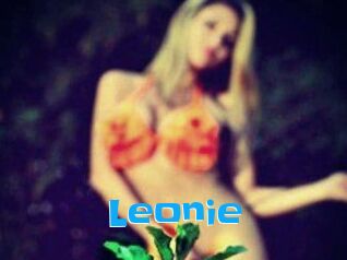 Leonie