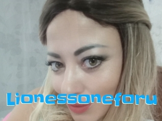 lionessoneforu Enculee