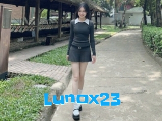 Lunox23