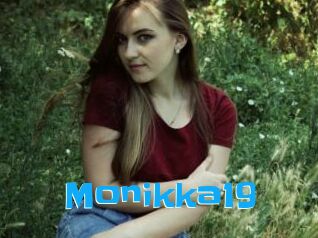 Monikka19