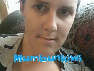Mum_bun_kiwi