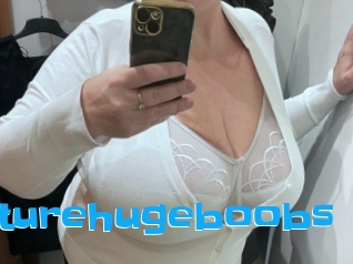 Maturehugeboobs