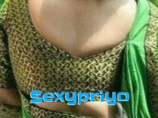 sexypriyo Enculee