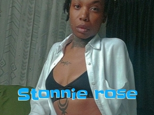 Stonnie_rose