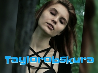 Taylorobskura