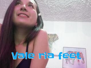 Vale_ria_feet